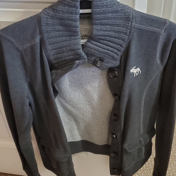 Fall hoodies, coat and Jackets. A&F, Esprit,Banana Republic,  Disney, sketchers - Picture 14 of 16